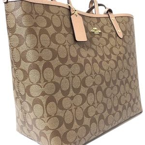 Leather authentic coach tote NWOT